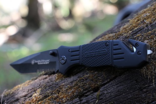 smith amp wesson swfr2s 8in high carbon ss folding knife with 33in tanto point serrated blade and aluminum handle for outdoor tactical survival and edc