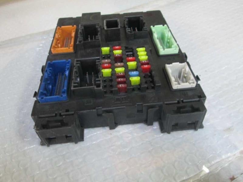 12-16 fits Ford Focus Power Distribution BCM Body Control F1FT-14A073-GG F1FT14A073GG