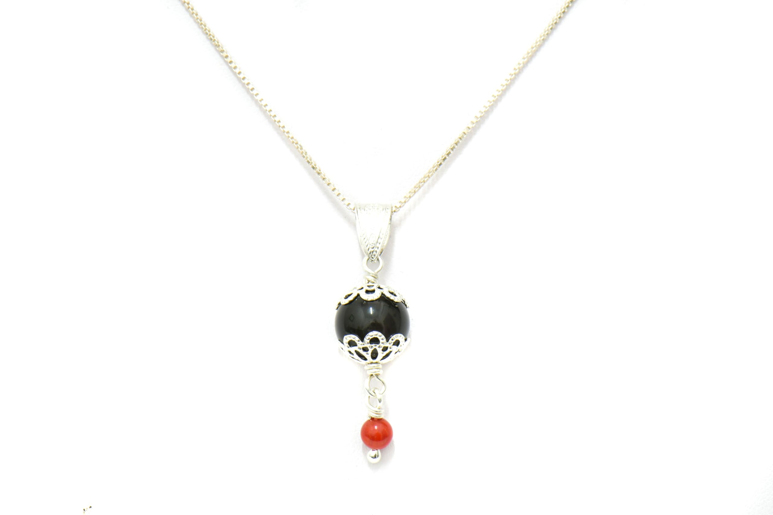 Girocollo su Coccu con Corallino in Ossidiana, Argento 925, Collana da 50 cm. con Ciondolo Portafortuna, Artigianale Sardegna