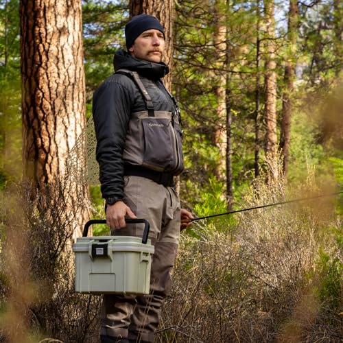 Image of Pelican 8 Quart Personal Lunch Box Coolers
