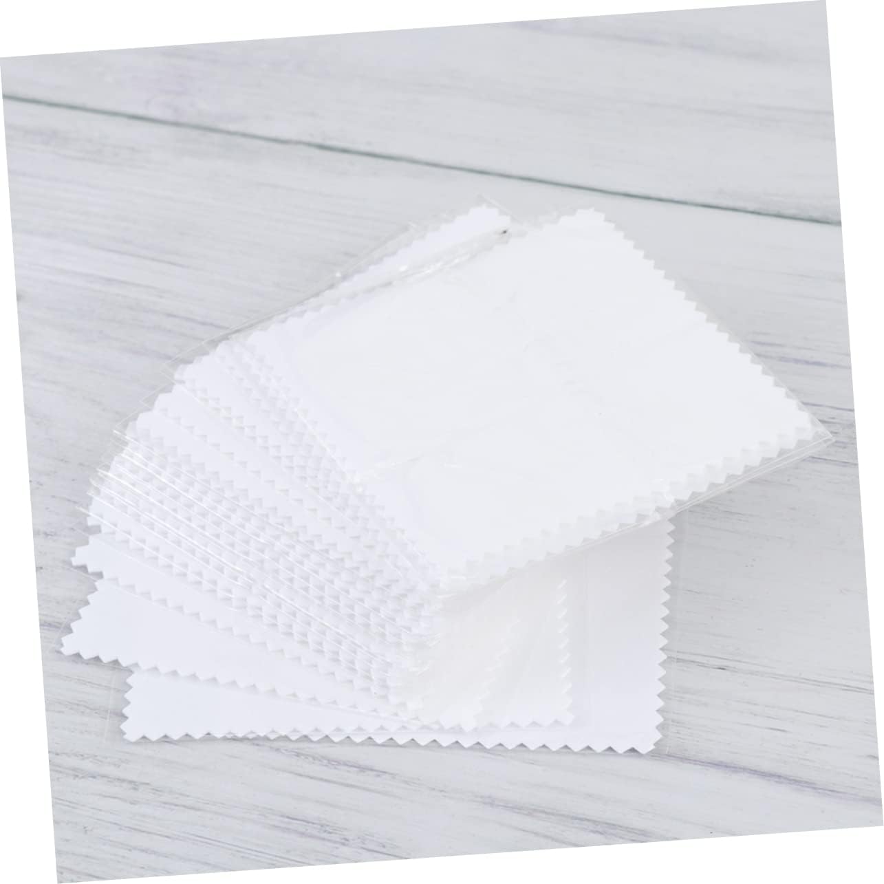 STOBOK 100pcs Jewelry Cleaning Cloths Nap for Polishing Silver and Lens Portable Cleaning Cloths White