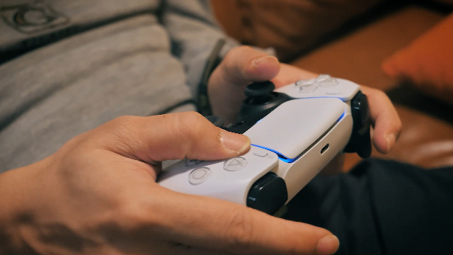 UGREEN HDMI Kabel 4K 60Hz UHD 2.0 HDMI ARC Kabel HDR 3D High Speed 18Gbps mit Ethernet vergoldet kompatibel mit TV Fernseher, Monitor, Blu-ray, PS5/PS4/PS3, Xbox Series S, Soundbar(2M – Bild 8