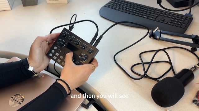 REMUS Sound Control 本体セット Amazon.com: Brvomussy Podcast Equipment Bundle for 2, Audio