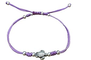 Women's Minimalist Turtle Charm Bracelet: A Graceful Accessory for Everyday Style