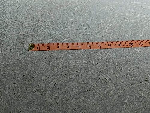 Coton brodé blanc 112 cm de large EMB 3 pour vos robes d'été et blouses légères