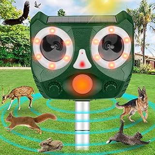 Ultrasonic Animal Repeller Outdoor, Ultrasonic Dog Deterrent Dog Chaser, Solar Powered Squirrels Repeller Waterproof Deer Repeller for Dog, Cat, Squirrels, Bird, Rabbit, Deer, Raccoon Farm Yard Garden