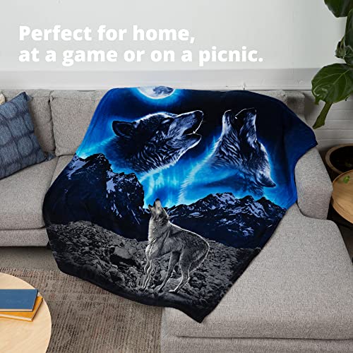 Dawhud Direct Ii Howling Wolf Fleece Blanket For Bed, 50" X 60" Wolf Fleece Throw Blanket For Men, Women And Kids - Super Soft Plush Wolf Blanket Throw Fleece Blanket #TOP5