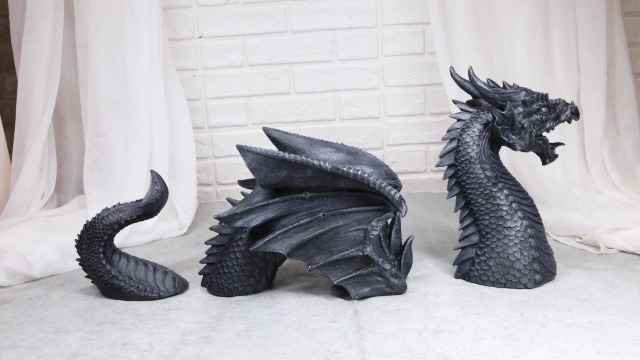 Amazon.com : Ebros Swimming Castle Moat Mordor Dragon Lawn Garden