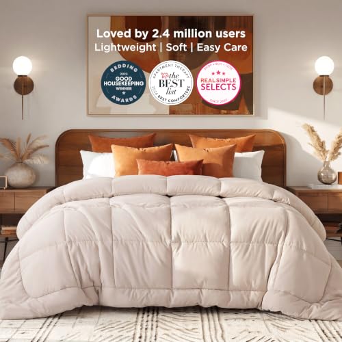 Image of Bedsure Comforter Duvet Insert - Quilted Comforters Full Size, All Season Duvet, GentleSoft Down Alternative Bedding Blanket, with 8 Tabs, Gifts for Women /Men, Beige, Full 86 x 82 Inches