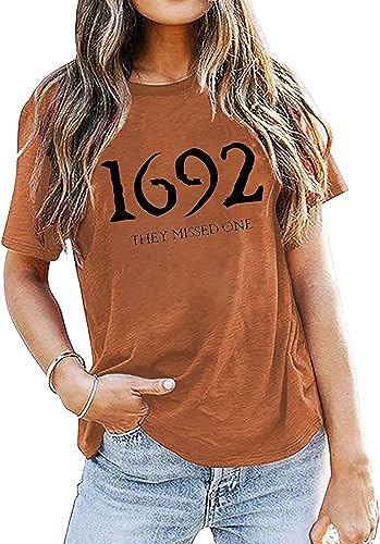 1692 They Missed One Shirt Women Halloween Salem Witch Tshirt Funny Letter Print Tees Casual Short Sleeve Tops3