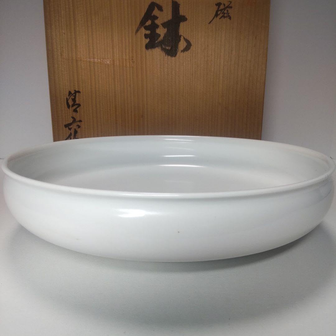 中村清六 造 高麗庵清六窯 白磁 大鉢 共箱　直径25㎝ 佐賀県重要無形文化財 中村清六 造 高麗庵清六窯 白磁 大鉢 共箱 直径25