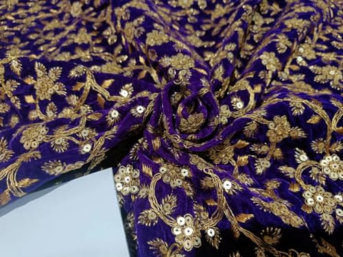Tissu micro velours brodé violet de 111,8 cm de large au yard