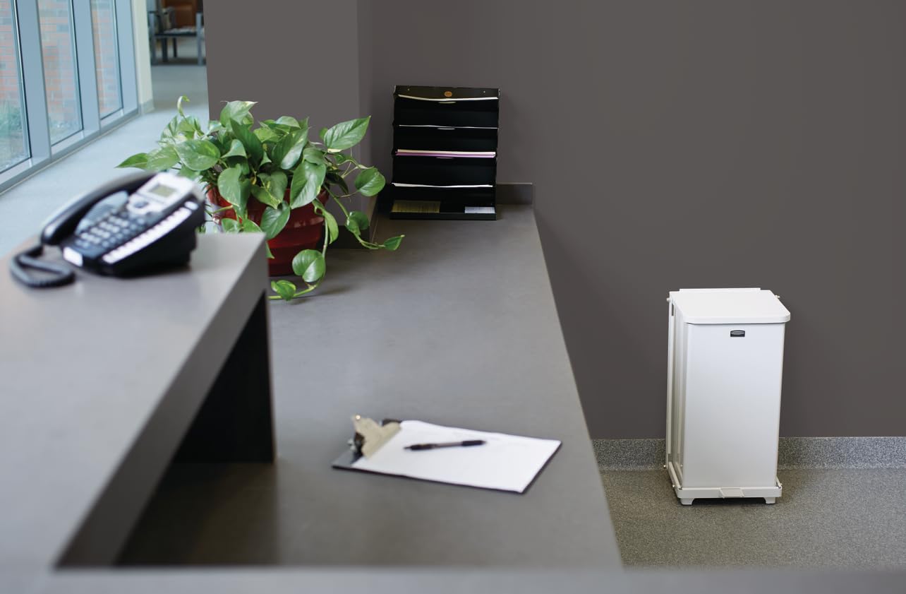 Rubbermaid Commercial Products Defenders Biohazard Steel Trash Can, Step-On, 25 GAL, White, Hospital/Doctor's Office/Healthcare Facilities