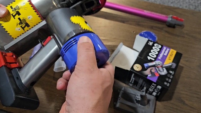 Amazon.com: EVSUO 10000mAh 21.6V Battery Replacement for Dyson V7