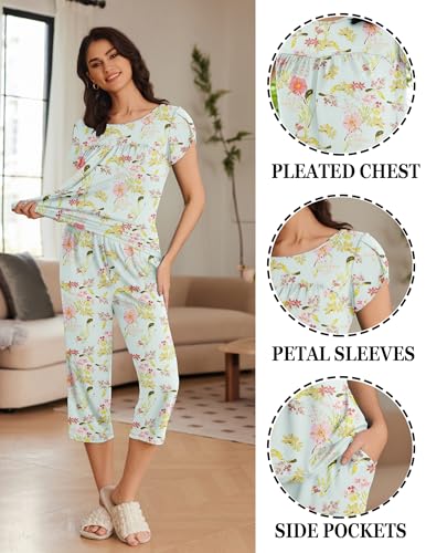 Image of Ekouaer Women's Capri Pajama Set Short Sleeve Mumu Pjs Pleated Top Capri Pants with Pockets Sleepwear Lounge Set