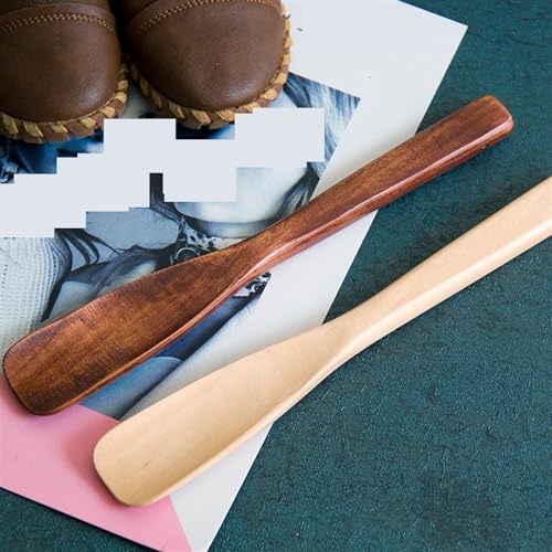Calzador de madera para personas mayores con movilidad reducida 7