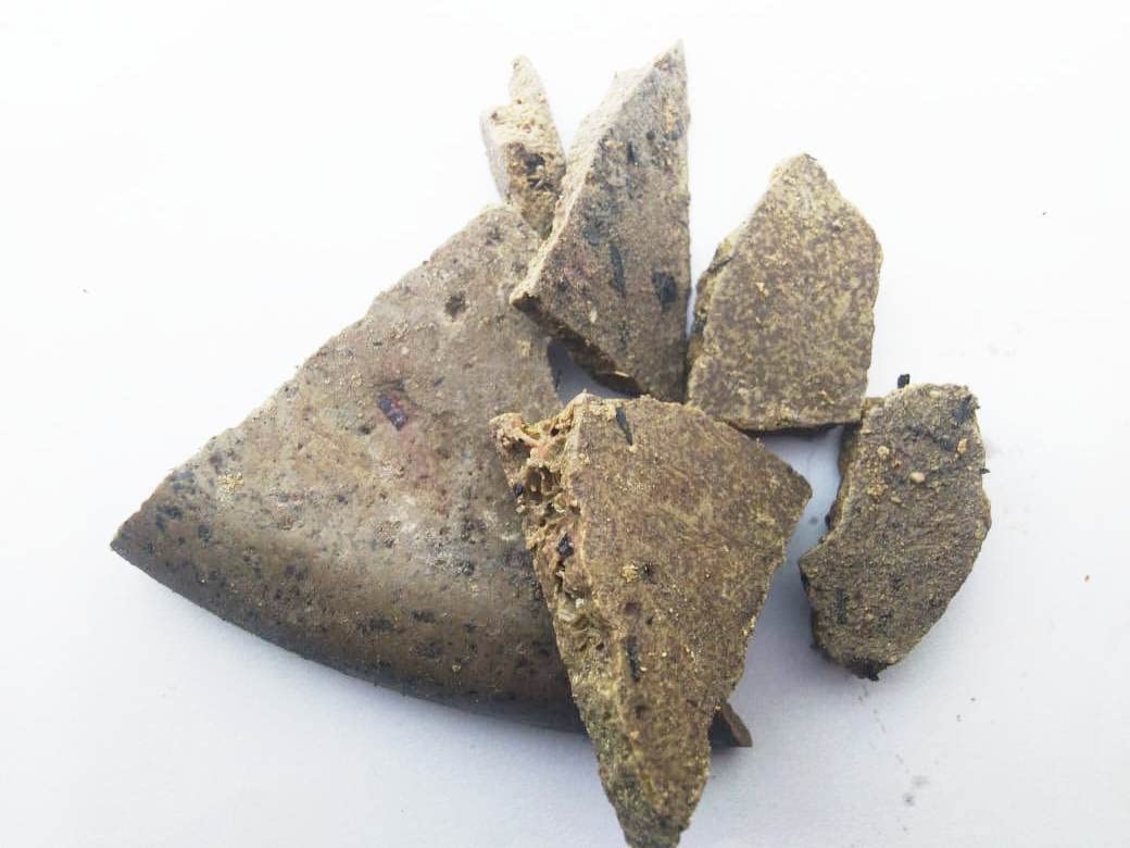 Xetomos rare Purified Lal Gandhak Red Sulphur (100gm) - Image 3 thumbnail
