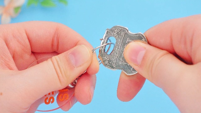 Amazon.com: Ferreve 100 Pcs Jesus Loves You Acrylic Keychains with