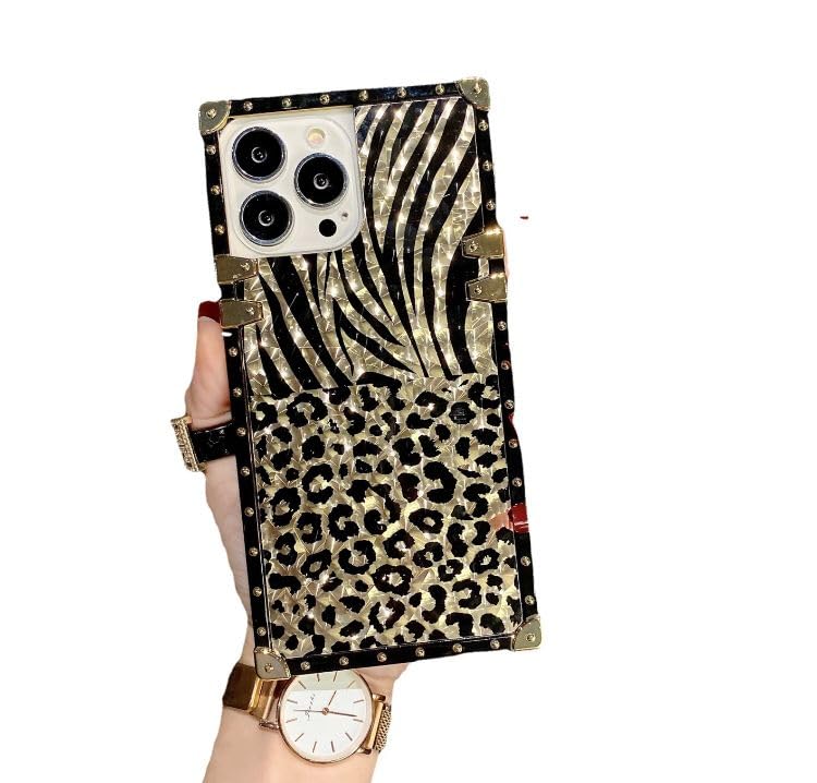 Leopard Printing iPhone 14 Plus (6.7-inch)– the ultimate blend of style, protection, and sophistication for your precious device.