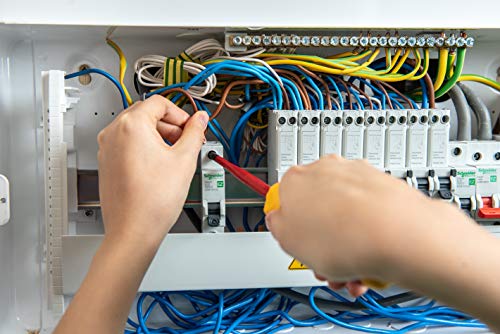 Evita cortocircuitos con el interruptor diferencial Schneider Electric Easy9 1P+N 10A B 4