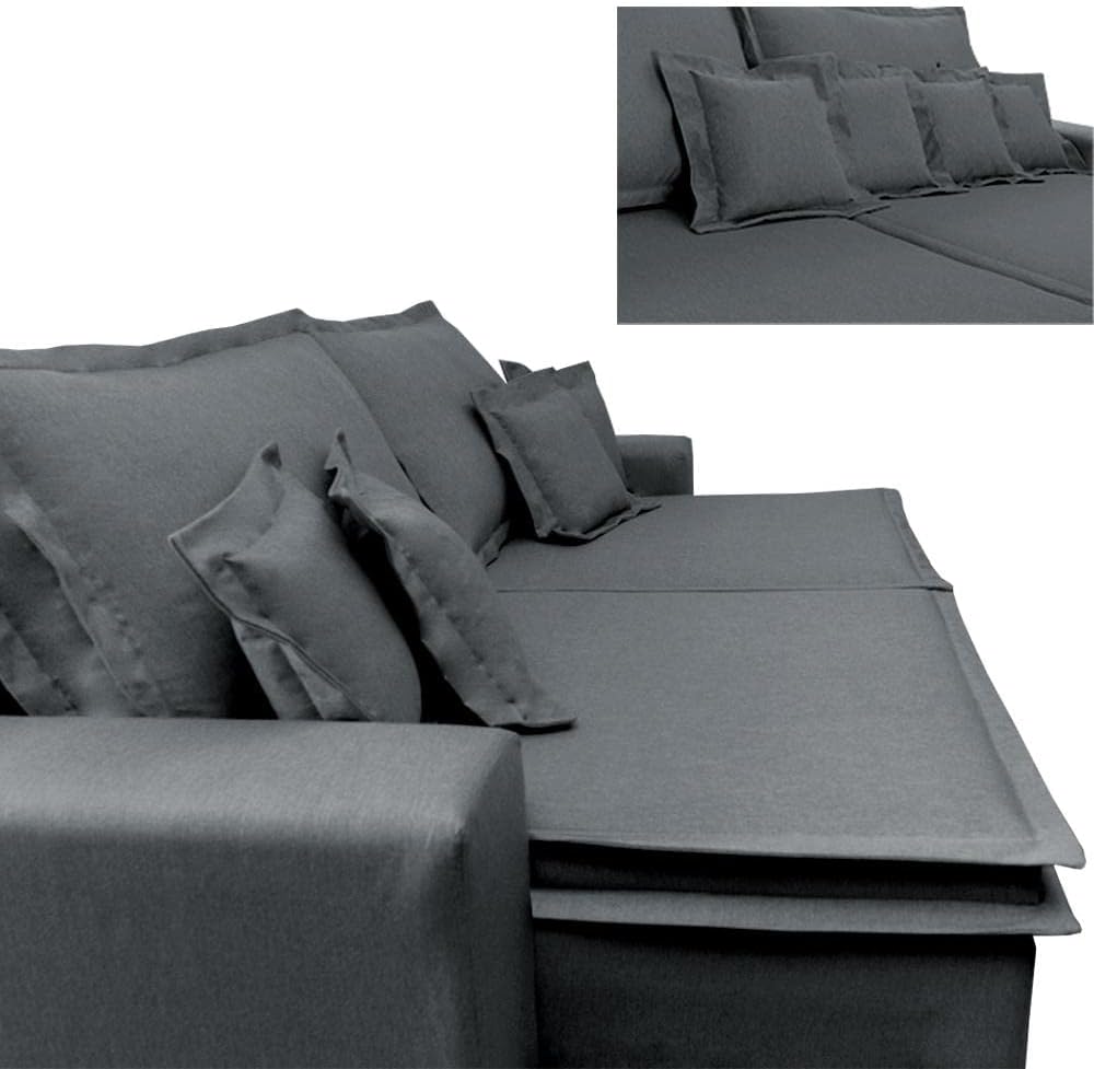 Sofá cinza em fundo branco, destacando suas almofadas. Sofá cinza em fundo branco, destacando suas almofadas.