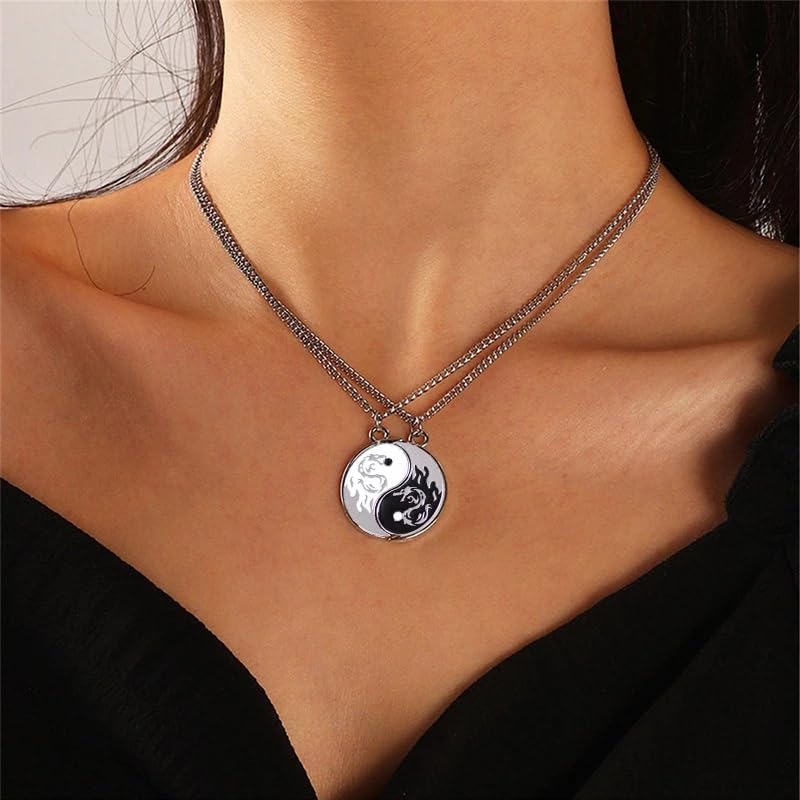 Dragon Yin Yang Necklaces for Women Men, Black White Disc Tai Chi Necklace Friendship Necklace Jewelry Gifts for Couple
