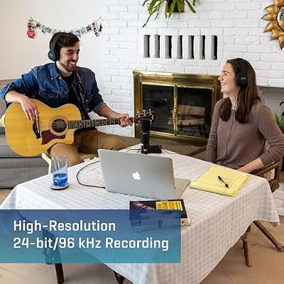 Zoom Zum-2, Podcast USB Microphone, Windscreen, USB Cable, for Recording, Podcasts, Music, Voice-Overs, Gaming, YouTube, Twitch, Discord