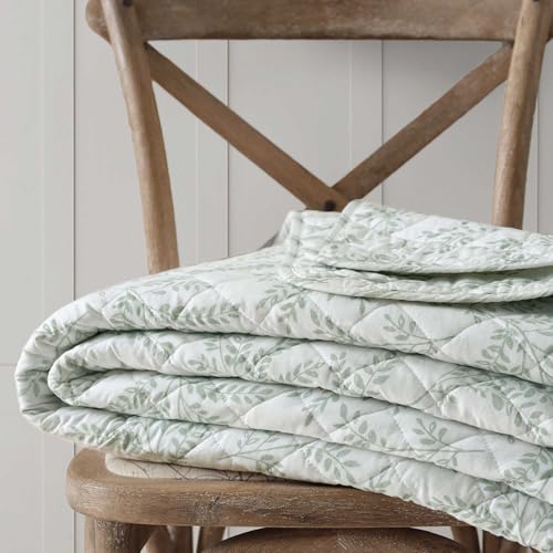 Image of Martha Stewart - Queen Quilt Set, 100% Soft & Breathable Bedding with a Lightweight Feel for Year Round Comfort, 2 Piece Bed Set with Matching Pillowcase (Murray Leaves Green)