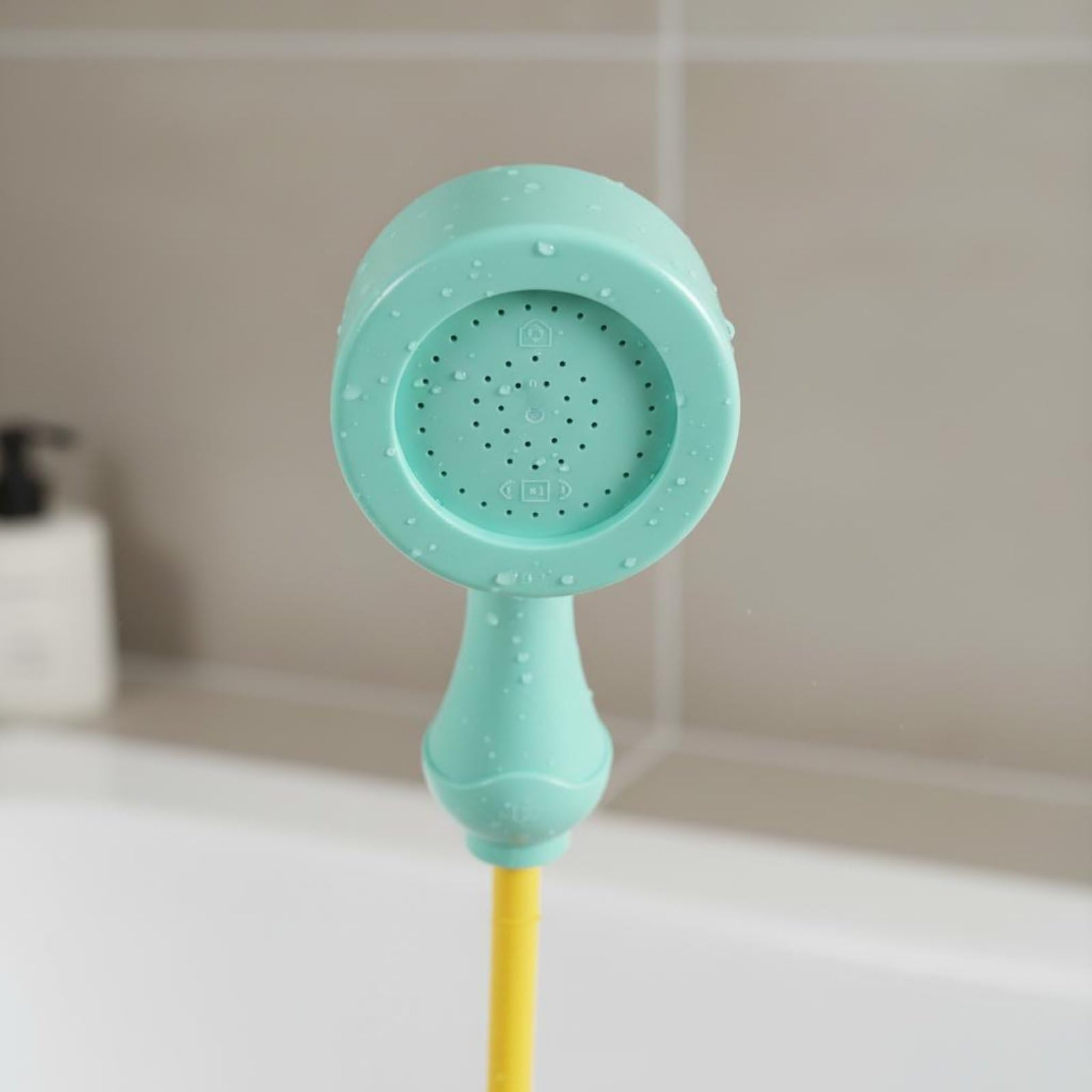 Kids Bath Spray Rociador Infantil para Baño Juguete Eléctrico con Modo Ducha y Chorro Compatible con Aros de Piscina Ventosas Resistentes Acabado
