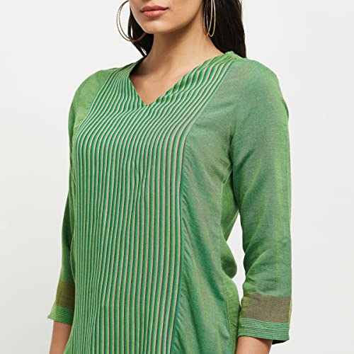 Image of Max Women Striped V-Neck Straight Kurta
