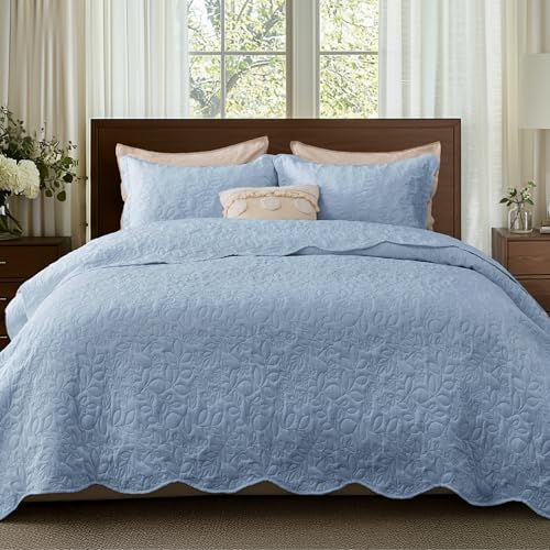 Image of Bedsure Quilt King Size - Ultra Soft Pre-Washed Cloud-Like Bedding, All-Season Lightweight Comforter for Country Bedroom, Leaf Design Coverlet in Mineral Blue, 106 x 96 Inches