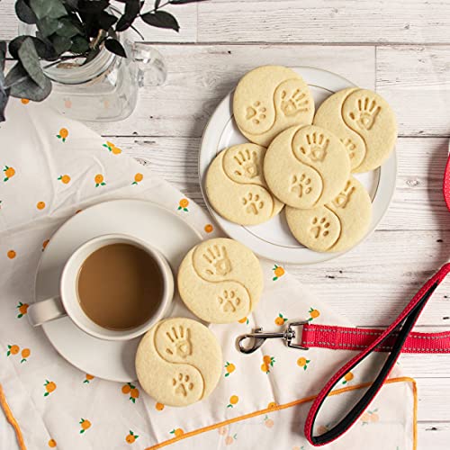 Yin Yang Dog Paw Print And Human Hand Cookie Cutter, 1 Piece - Bakerlogy #TOP3