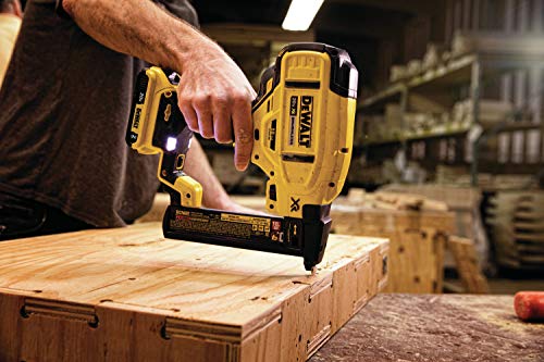 Dewalt DCN681B 20V Max* Narrow Crown Stapler thumb #5