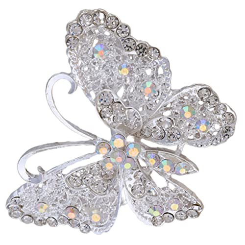 Brooche papillon strass pour raviver une tenue terne sans effort