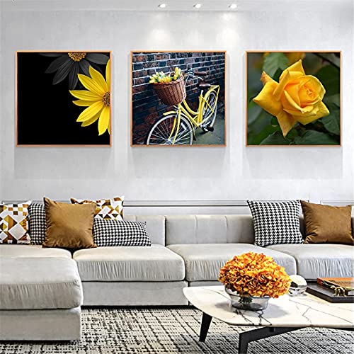 Fleurs jaunes affiches de vélo sur toile : donnez de la vie à vos murs blancs de salon