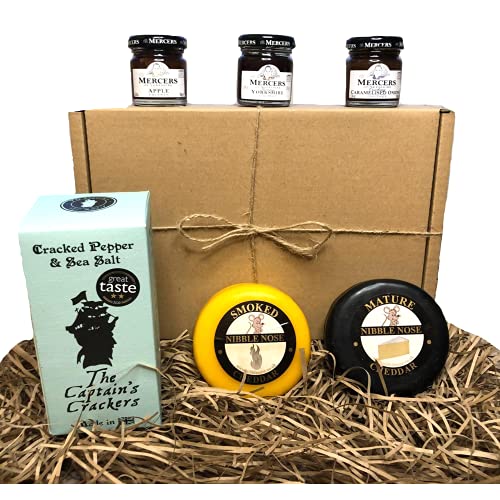 Cheese Hamper Gift Set Including Luxury Sourdough Crackers & Chutney Varieties For The Ultimate Cheese Lovers Gifts | British Gifts
