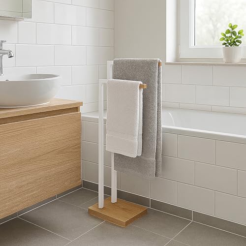Toallero de pie sin taladro para baño pequeño en blanco y bambú 4