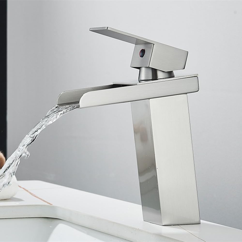 Robinet de lavabo cascade en nickel brossé pour eau chaude et froide