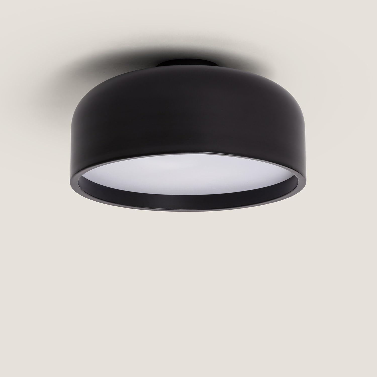 LEDKIA Plafoniera Metallo Lumpur Bianco | Compatibile con Lampadina E27 fino a 20W | Design Moderno e Resistente | Facile Installazione | Ø35 cm, Altezza 18 cm