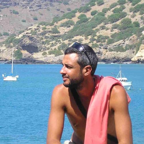 Juliano e o veleiro Tup&atilde;