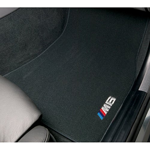 FLOOR MAT