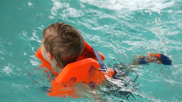 Flipper SwimSafe 1400 - Gilet De Sauvetage Enfants 11-30 Kg - Apprentissage Natation Sécurisé Flotteur Natation 11-30kg Flipper SwimSafe 1400 - Gilet De Sauvetage Enfants 11-30 Kg - Apprentissage Natation Sécurisé Flotteur Natation 11-30kg