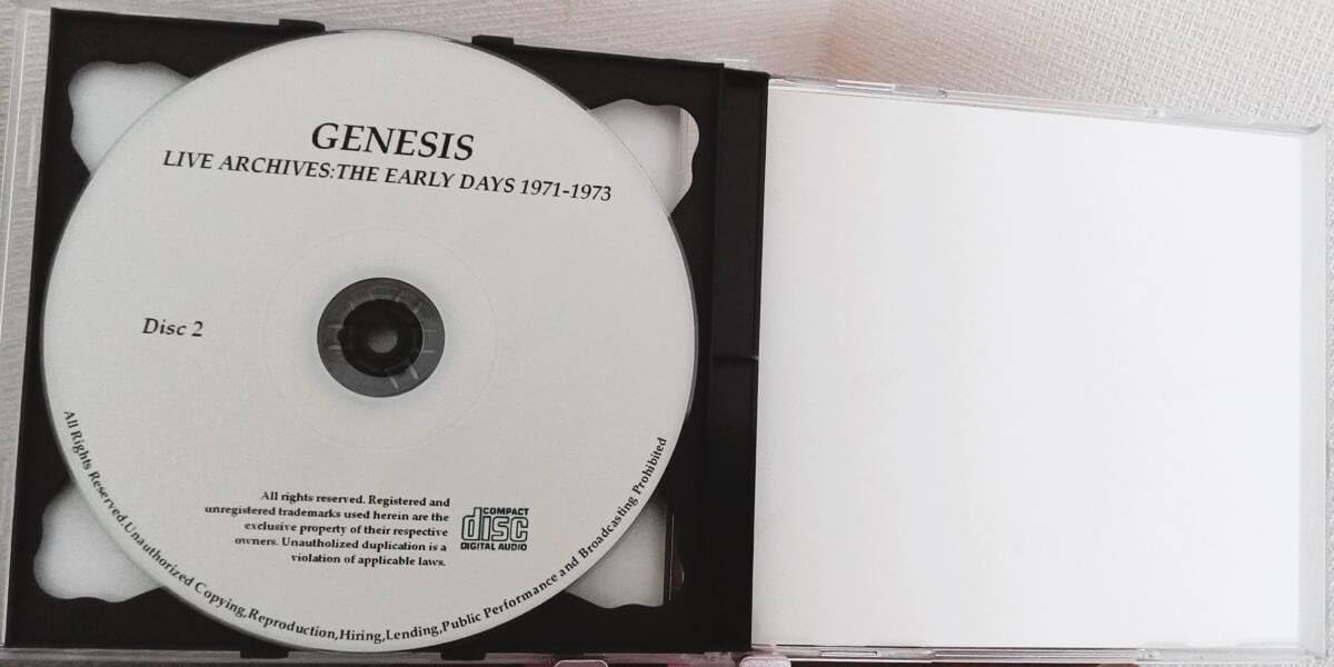 Amazon.co.jp: GENESIS□LIVE ARCHIVES:THE EARLY DAYS 1971-1973