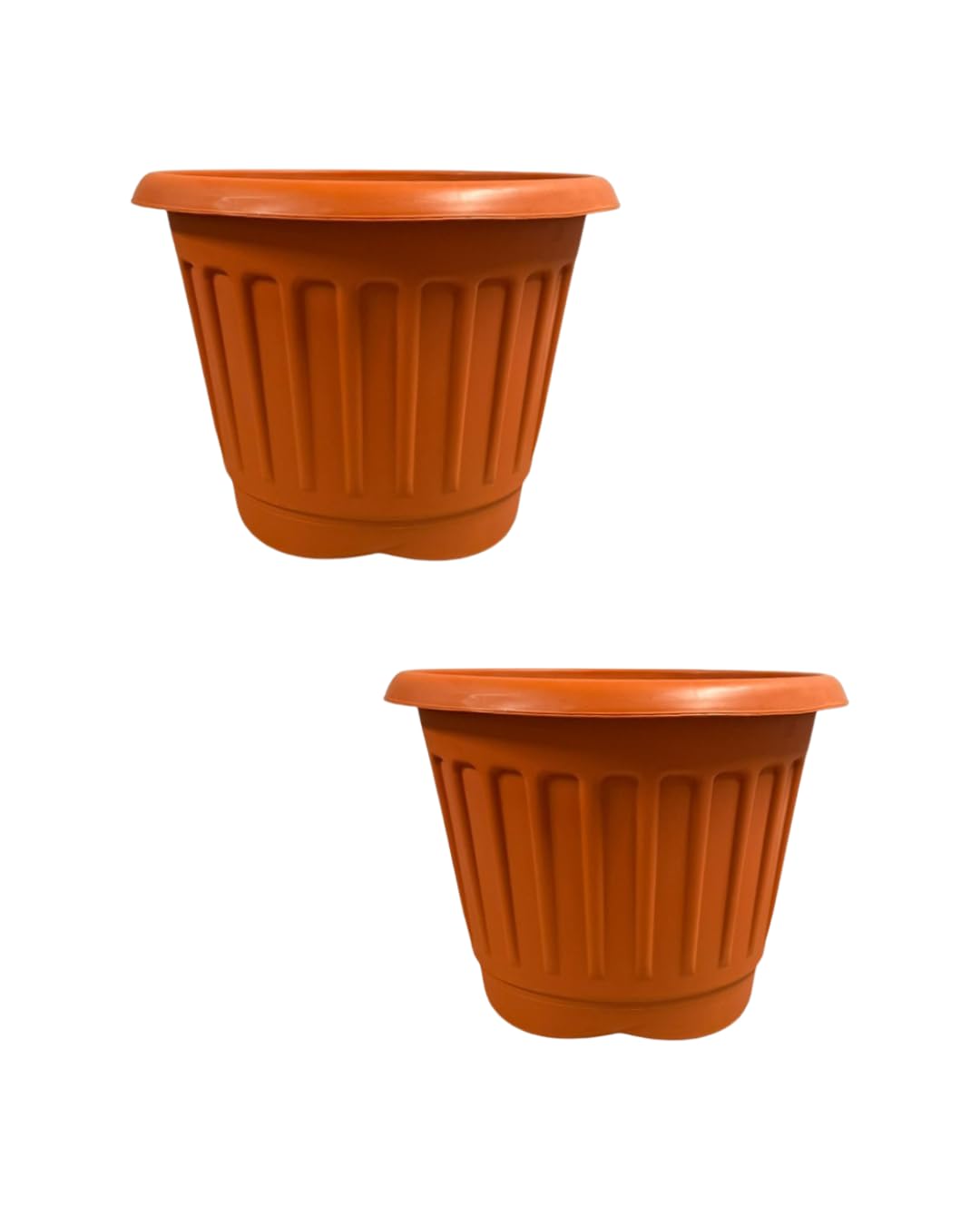 ORGANIZED set of 2 large round plastic garden planters, durable and lightweight with drainage holes. Ideal for indoor or outdoor use on patios, balconies, or gardens. (Terracotta, 30cm)
