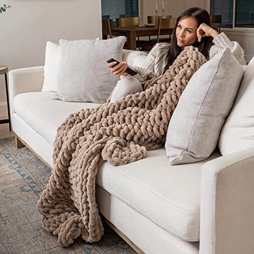 Samiah Luxe Chunky Knit Blanket 50X60 Sandstone, Light Brown Luxury Chenille Blanket For Farmhouse Decor; Boho Decor Throw Blanket For Fall Decor;Tight Braided Thick Cable Knit Throw For Couch Or Bed #TOP7
