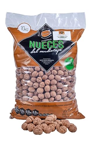 Nueces naturales españolas. 10 Kg. CAL. 32-34 (Chandler) Productos de Castilla La Mancha Cover