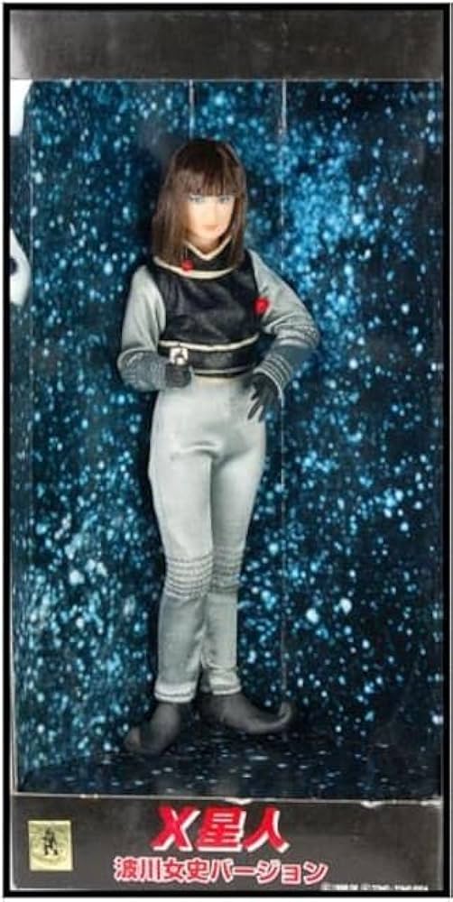 X星人　波川女史バージョン　怪獣大戦争　フィギュア Amazon.co.jp: 怪獣大戦争 X星人 波川女史 バージョン (1/8完成