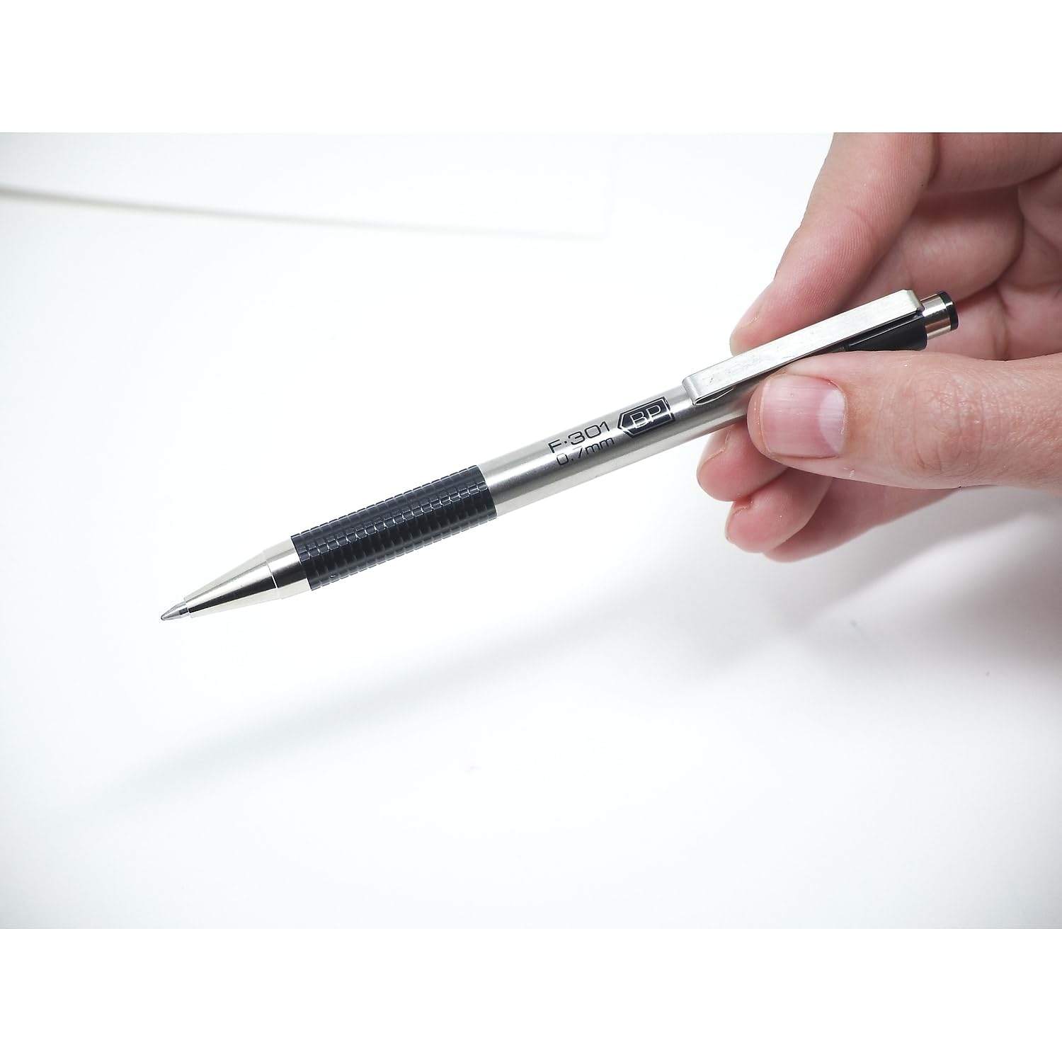 Amazon.com: Zebra 27112 F-301 Retractable Ballpoint Pen, Black Ink