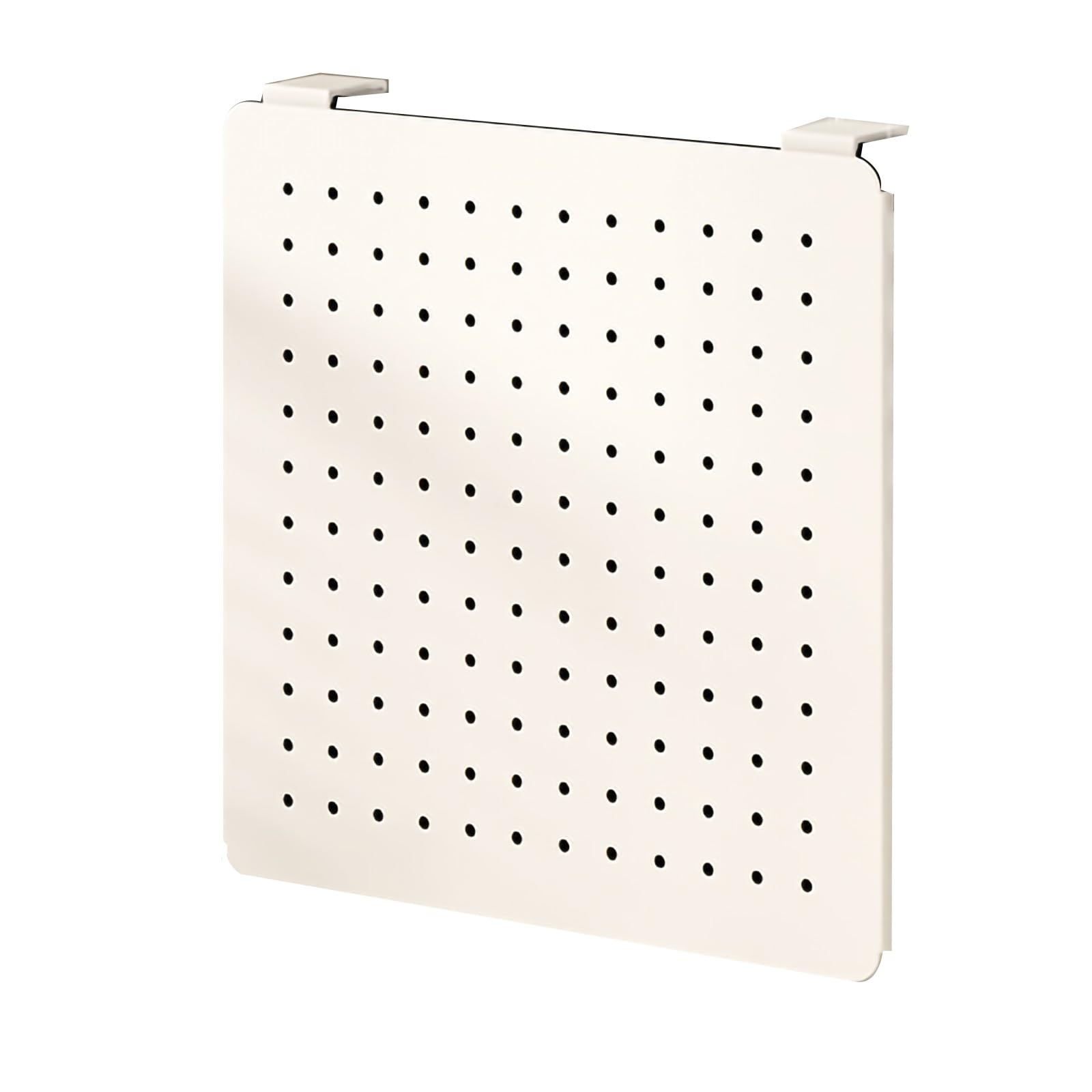 Panneaux perforés couleur lait pour organiser enfin vos décorations et bureau
