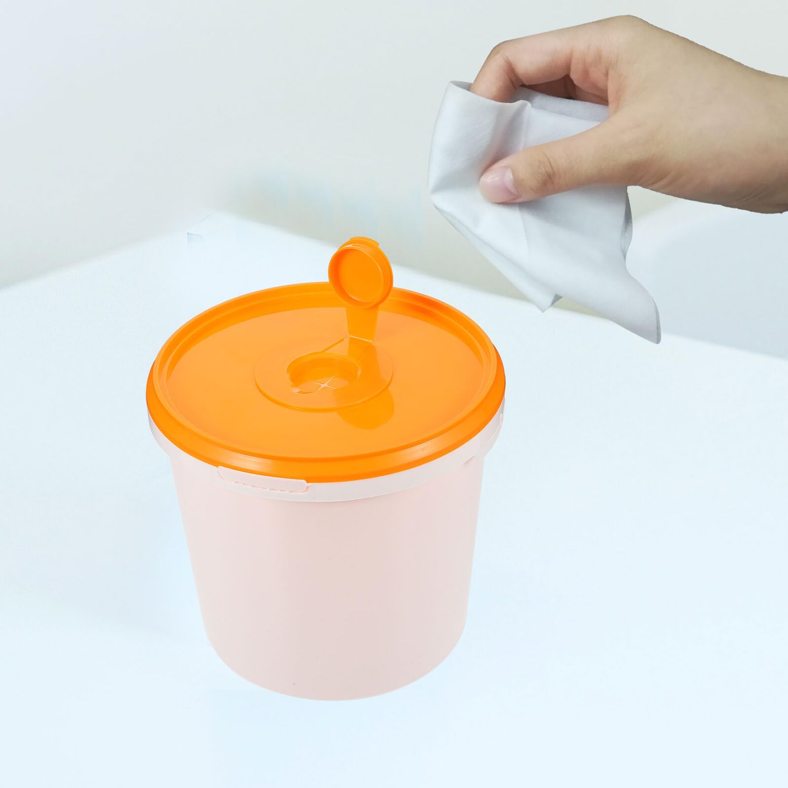 iplusmile Dispensador de Toallitas Húmedas para Coche Cubo Portátil de Toallitas para Uso Viajes Bebés Material Resistente Fácil de Usar